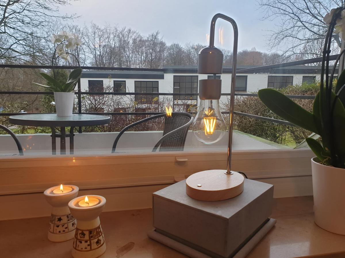 Ferienwohnung Gemütlich u. modern, Balkon,PP,Strand,DeLongi,Heimkino! Glücksburg Exterior foto